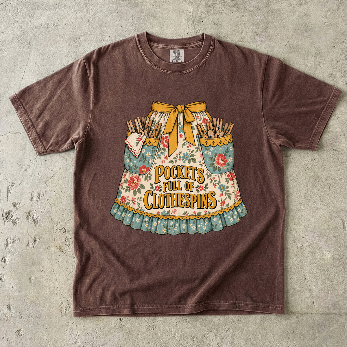 Pockets Full of Clothespins Vintage Tee | Vintage Apron Shirt | Gift for Nostalgic Homemakers