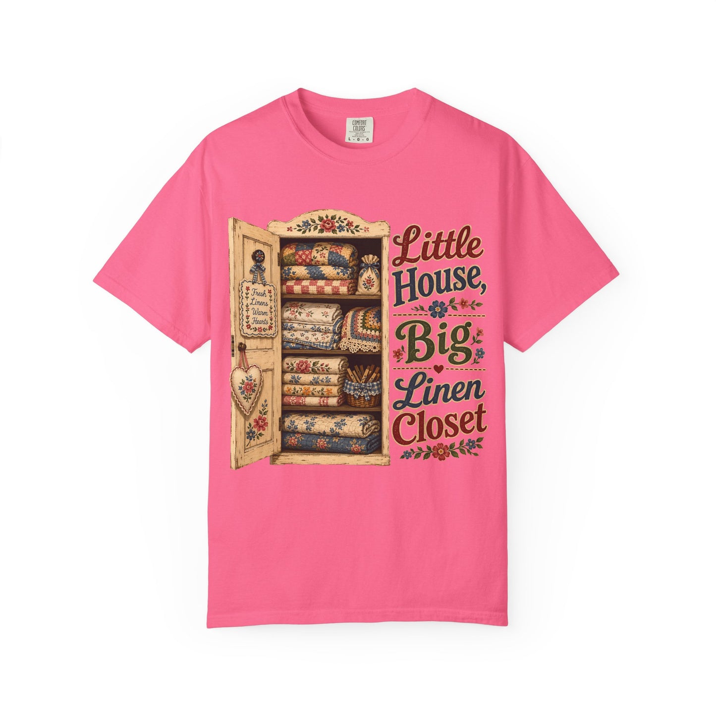 Little House, Big Linen Closet Vintage Tee | Grandmacore Quilt Cupboard Shirt | Gift for Vintage Home Lovers