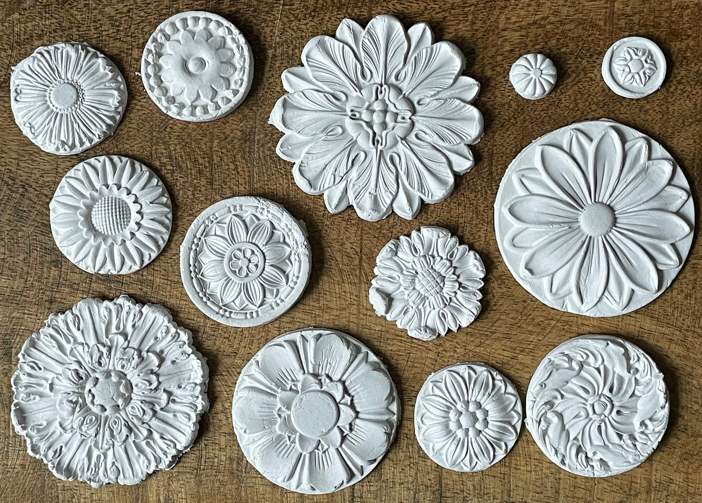 Rosettes – IOD Decor Mould