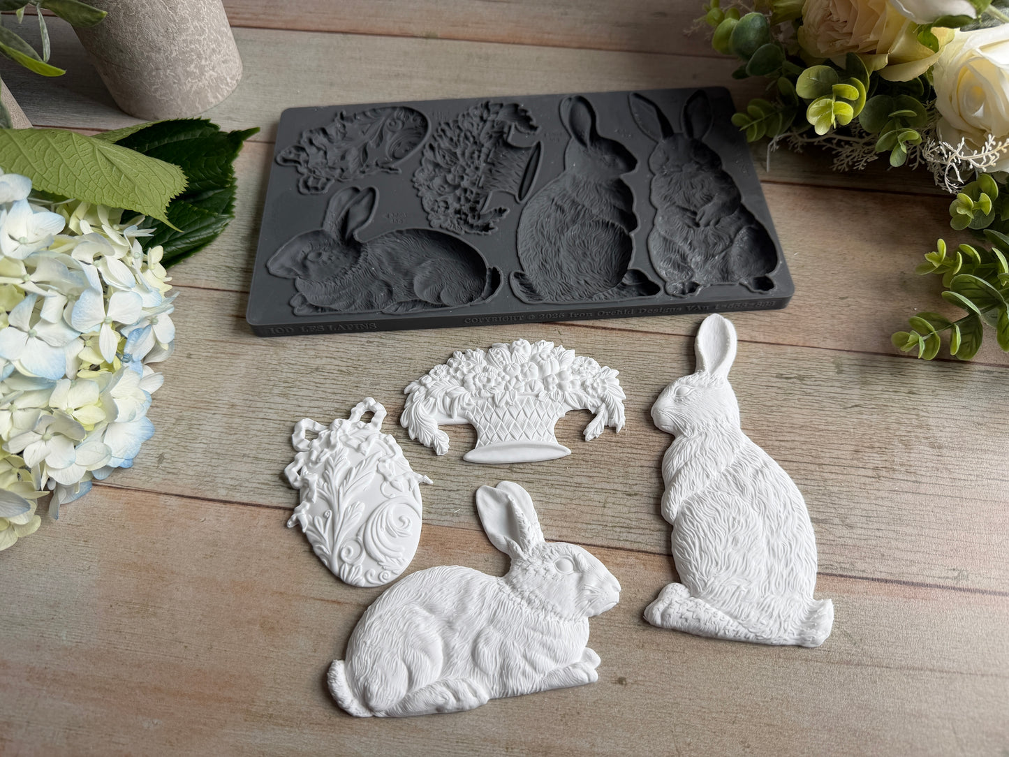 Les Lapins IOD Mould