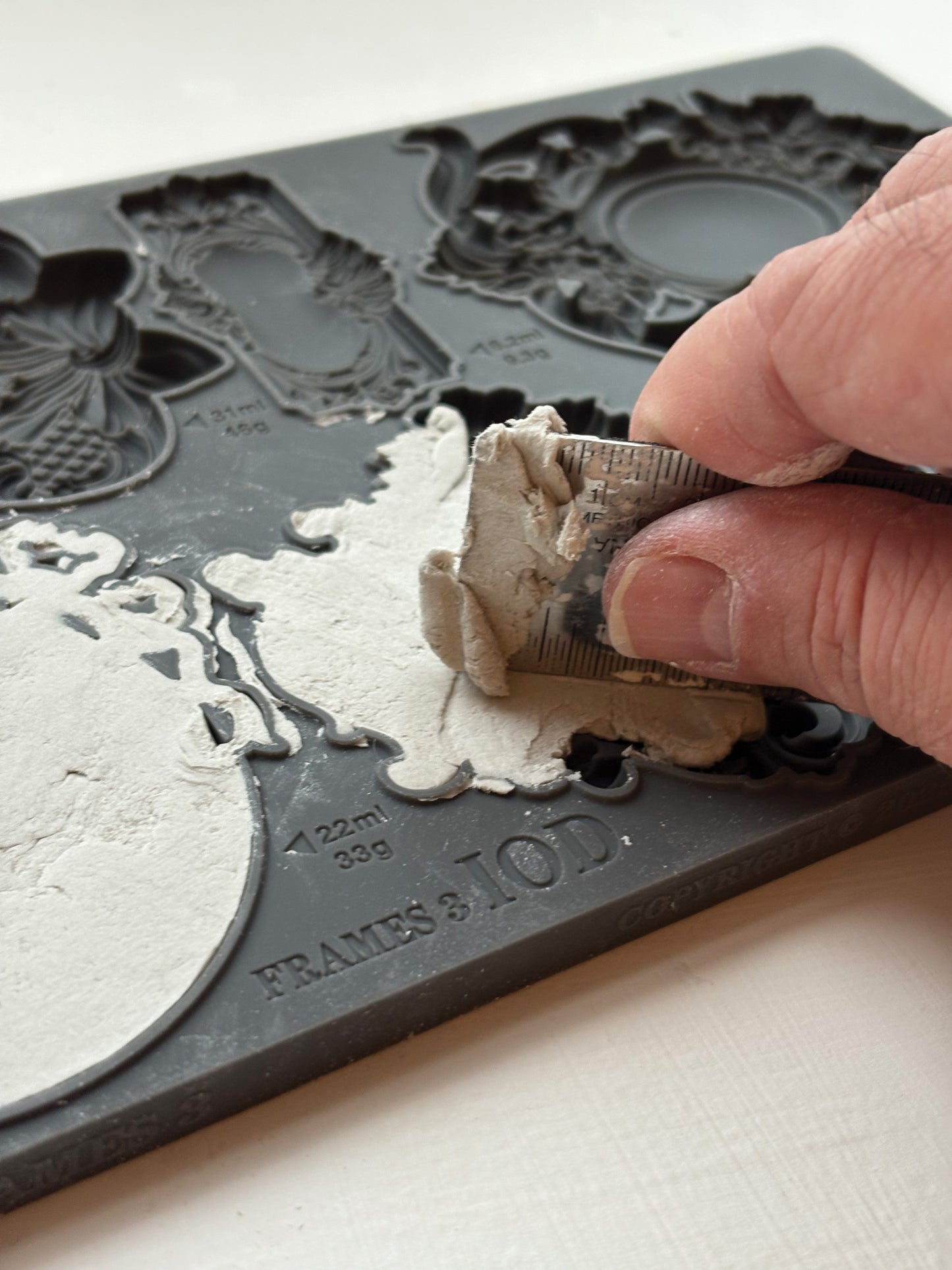 Frames Three — IOD Mould 6x10 Vintage Frame Mould